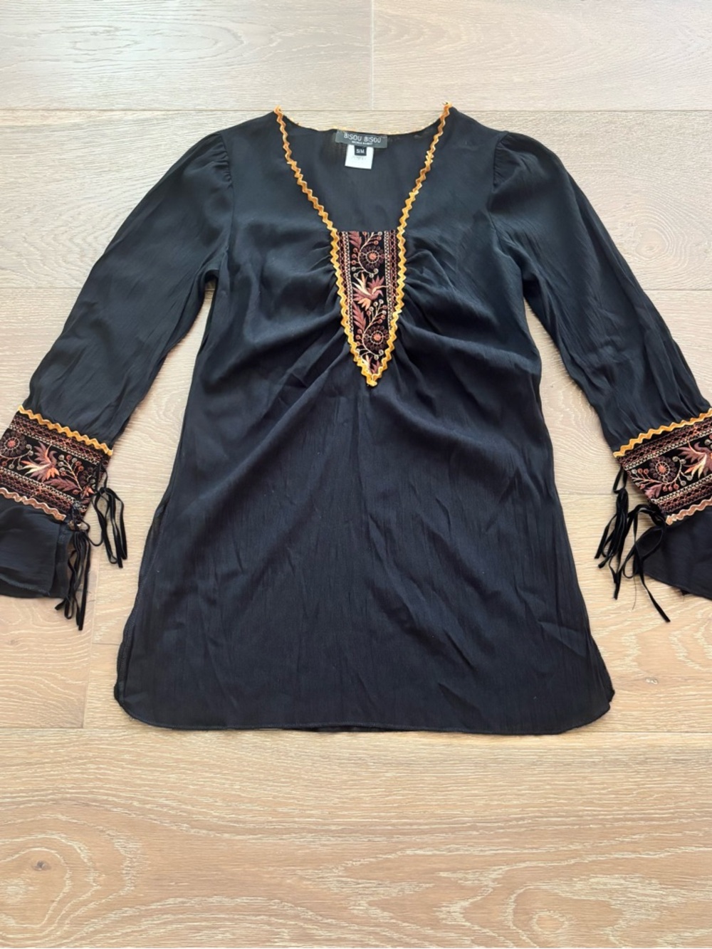 Bisou Bisou Michele Bohbot Women’s Black Embroidered Boho Tunic Size S/M